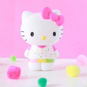 Hello Kitty Cafe figure limited edition